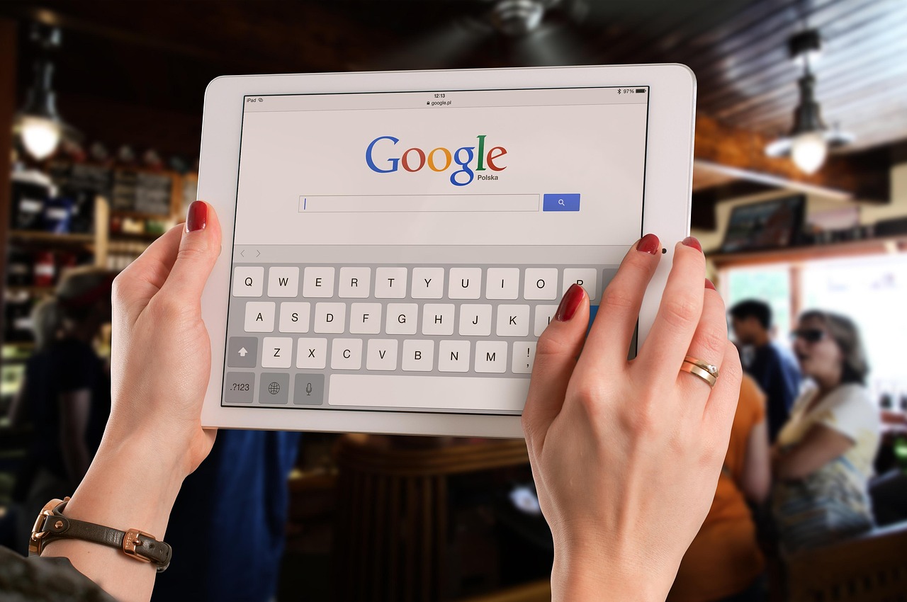 découvrez notre expertise en développement d'applications mobiles sur mesure. transformez vos idées en applications innovantes et performantes pour ios et android. boostez votre visibilité et votre engagement client grâce à des solutions technologiques adaptées à vos besoins.