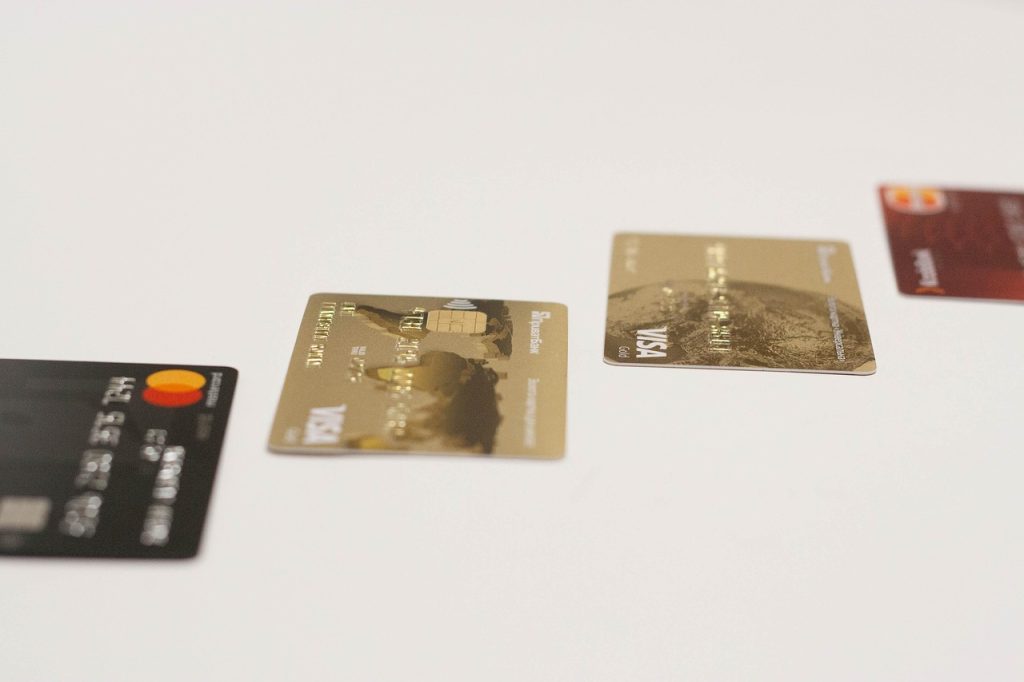 découvrez tous les avantages d'une coopérative de crédit : taux d'intérêt attractifs, frais réduits, service personnalisé et soutien à la communauté. faites le choix d'une solution bancaire éthique et transparente !