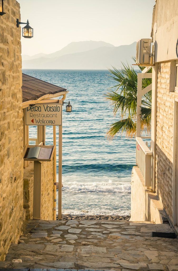 découvrez nos offres de vacances à prix réduit : profitez de destinations de rêve et d'hébergements de qualité sans vous ruiner. réservez votre séjour pas cher dès maintenant !
