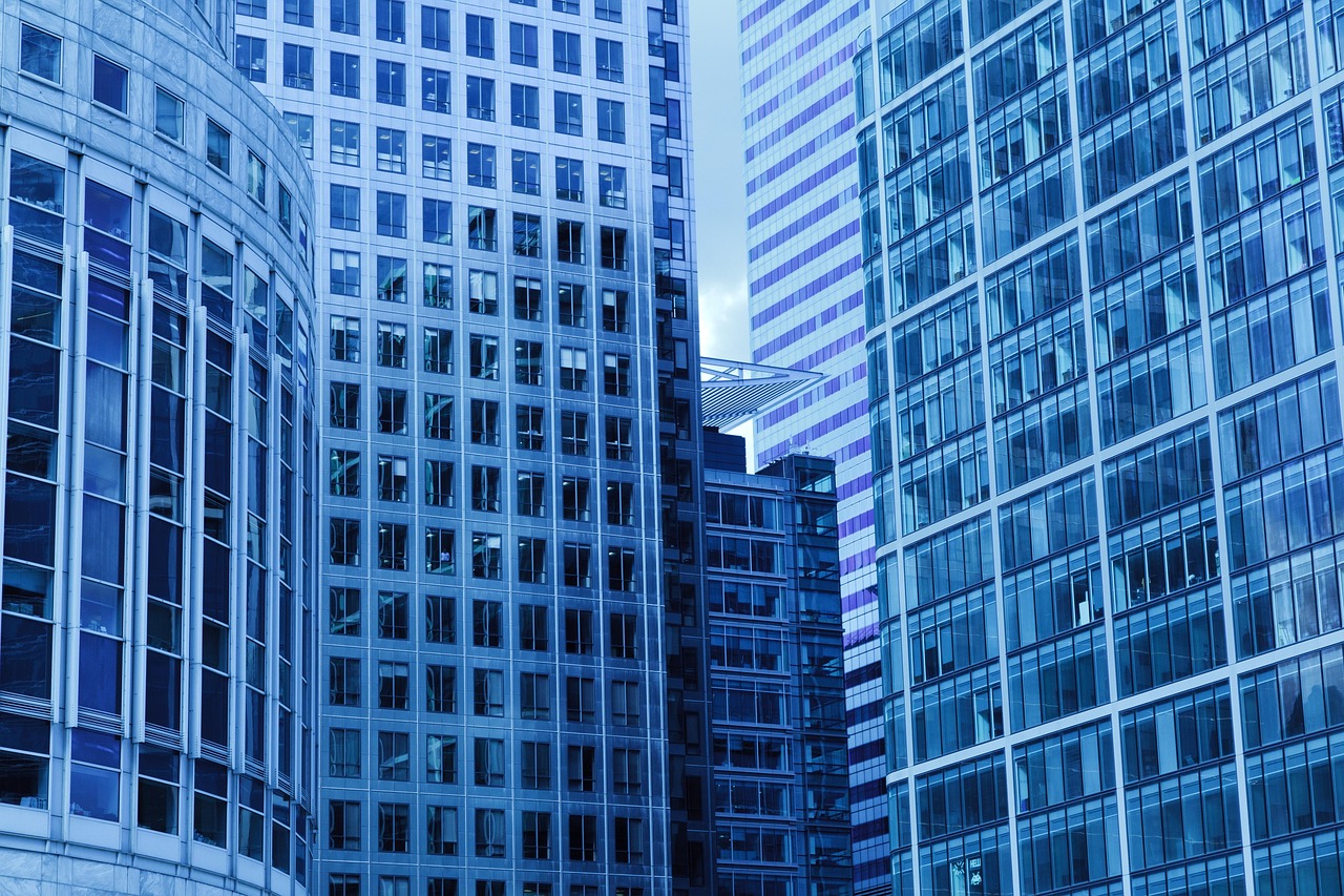 découvrez les meilleures stratégies de négociation dans l’immobilier pour optimiser vos transactions et obtenir les meilleures conditions, que vous soyez acheteur ou vendeur.
